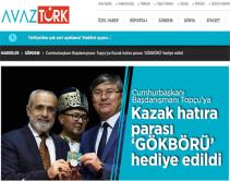 Cumhurbaşkanı Başdanışmanı Topçu’ya Kazak hatıra parası ‘GÖKBÖRÜ’ hediye edildi